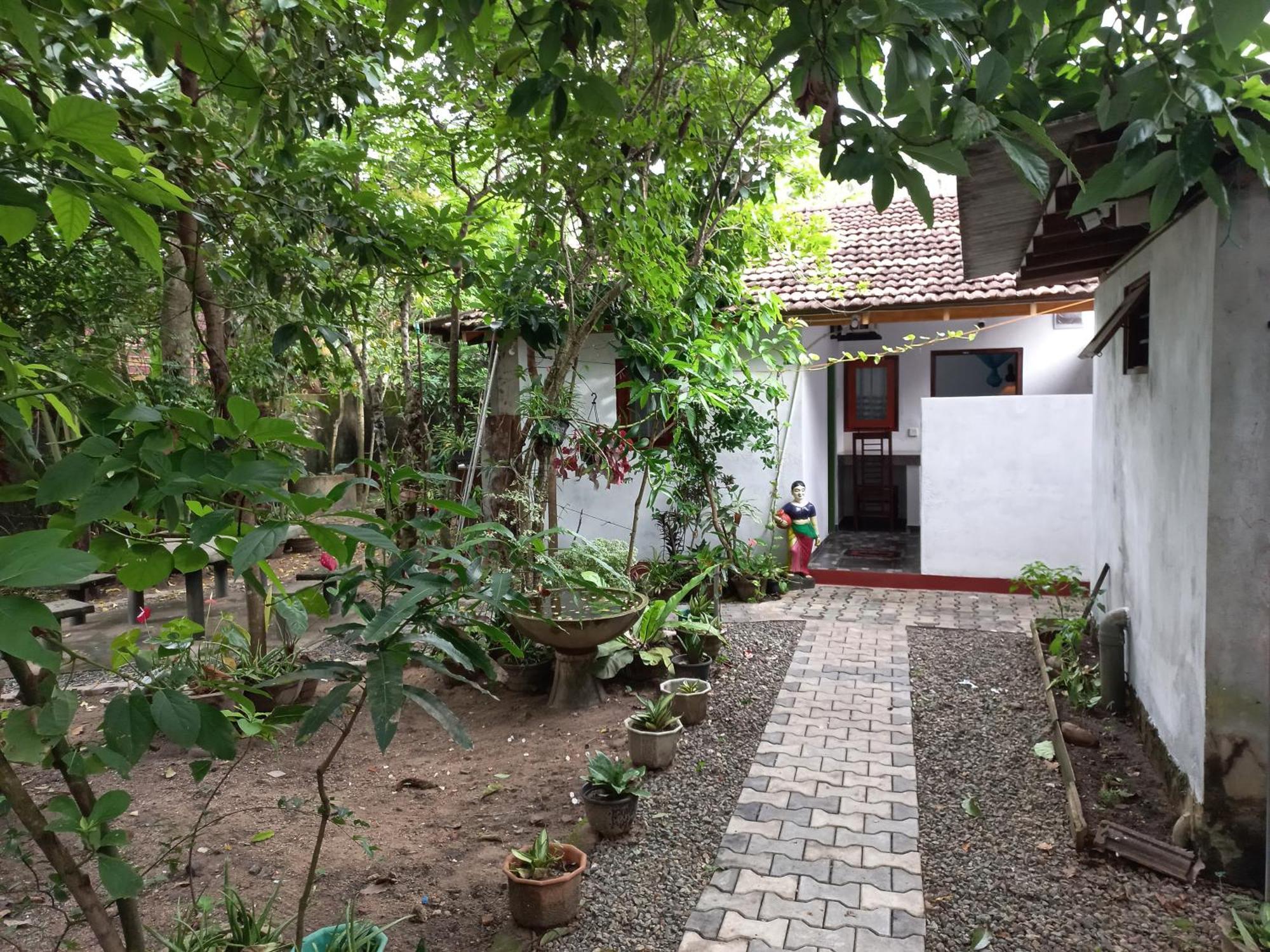 Mango Villa 703 Hikkaduwa Exterior foto